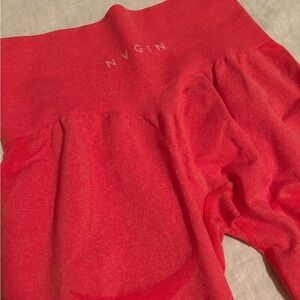 NVGTN Candy Apple Leggings